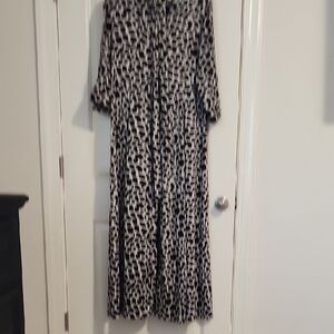 Casual Black and White Long Sleeve Sundress with Notched Collar